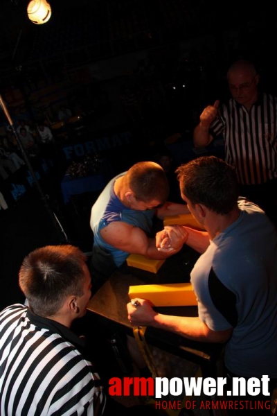 I Gala Gladiatorów - Ostróda (zdj. Damian Drzewiecki) # Siłowanie na ręce # Armwrestling # Armpower.net