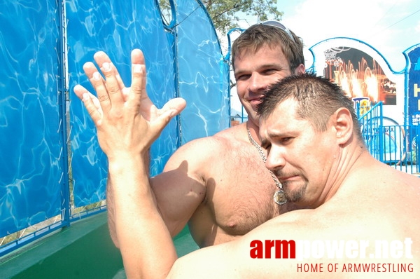 Vendetta Yalta - Swimming Pool # Armwrestling # Armpower.net