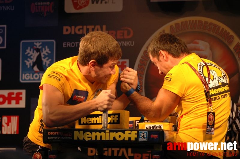 Nemiroff 2008 - Day 1 - Left hand # Siłowanie na ręce # Armwrestling # Armpower.net