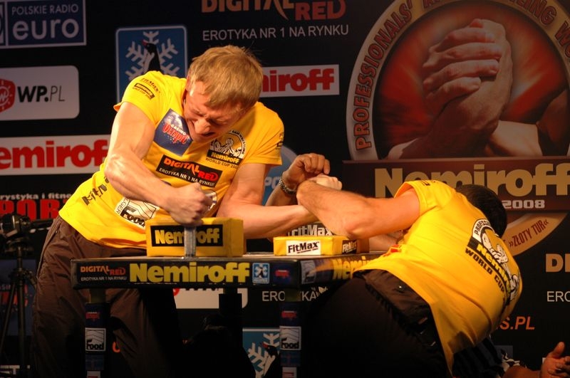 Nemiroff 2008 - Day 1 - Left hand # Siłowanie na ręce # Armwrestling # Armpower.net