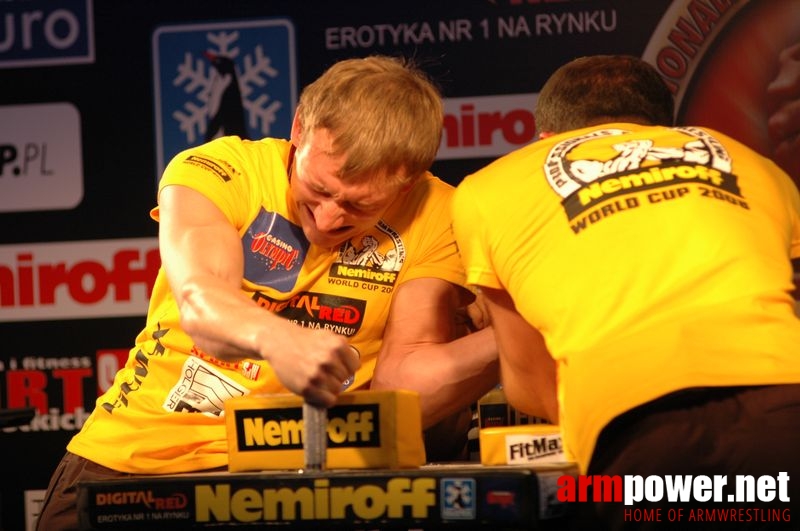 Nemiroff 2008 - Day 1 - Left hand # Armwrestling # Armpower.net