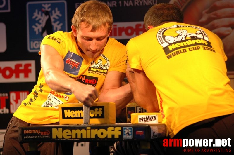 Nemiroff 2008 - Day 1 - Left hand # Armwrestling # Armpower.net