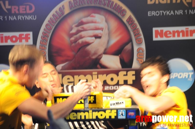 Nemiroff 2008 - Day 1 - Left hand # Armwrestling # Armpower.net