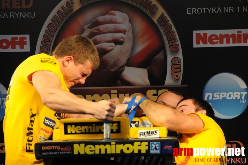 Nemiroff 2008 - Day 1 - Left hand # Siłowanie na ręce # Armwrestling # Armpower.net