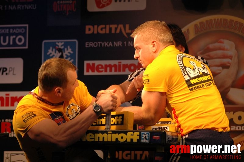 Nemiroff 2008 - Day 1 - Left hand # Siłowanie na ręce # Armwrestling # Armpower.net