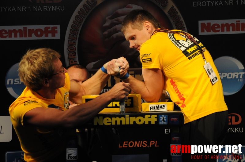 Nemiroff 2008 - Day 1 - Left hand # Armwrestling # Armpower.net