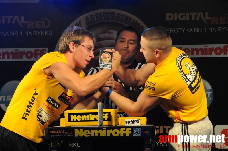 Nemiroff 2008 - Day 1 - Left hand # Armwrestling # Armpower.net