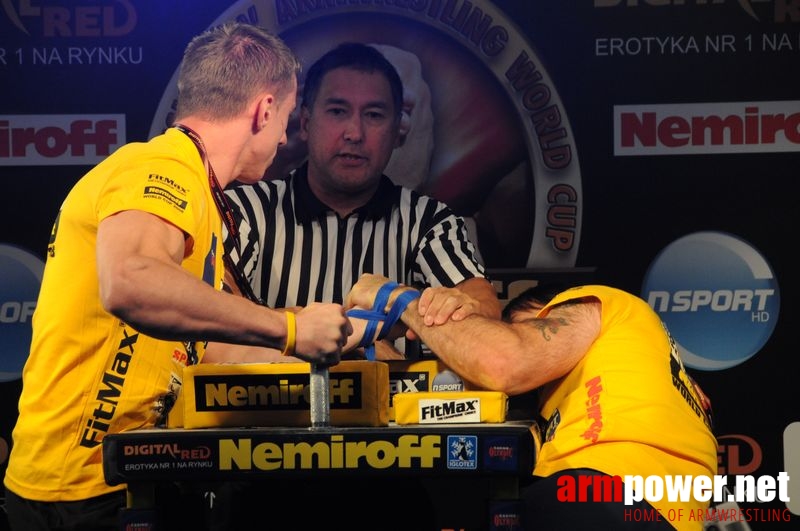 Nemiroff 2008 - Day 1 - Left hand # Armwrestling # Armpower.net