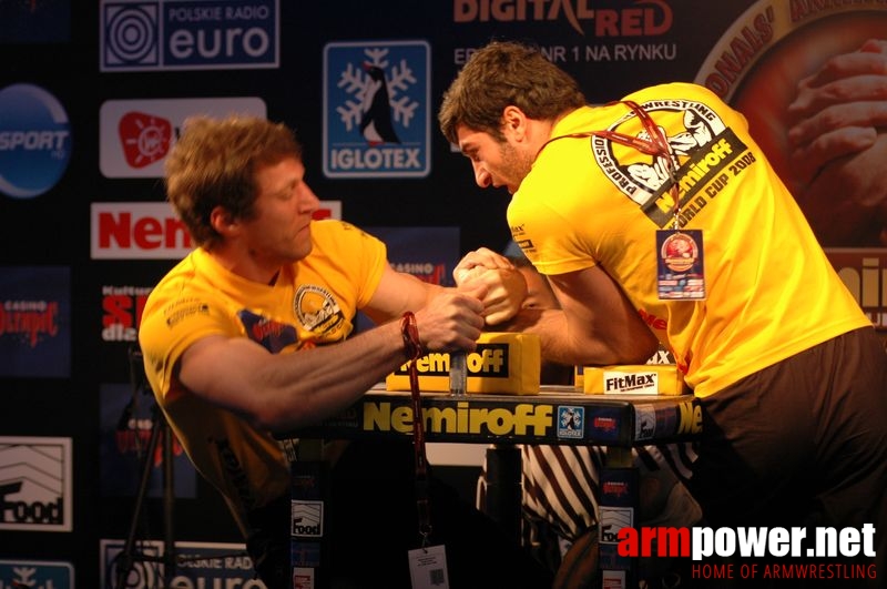 Nemiroff 2008 - Day 1 - Left hand # Armwrestling # Armpower.net