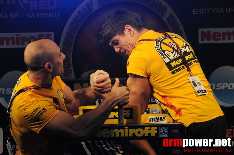 Nemiroff 2008 - Day 1 - Left hand # Armwrestling # Armpower.net