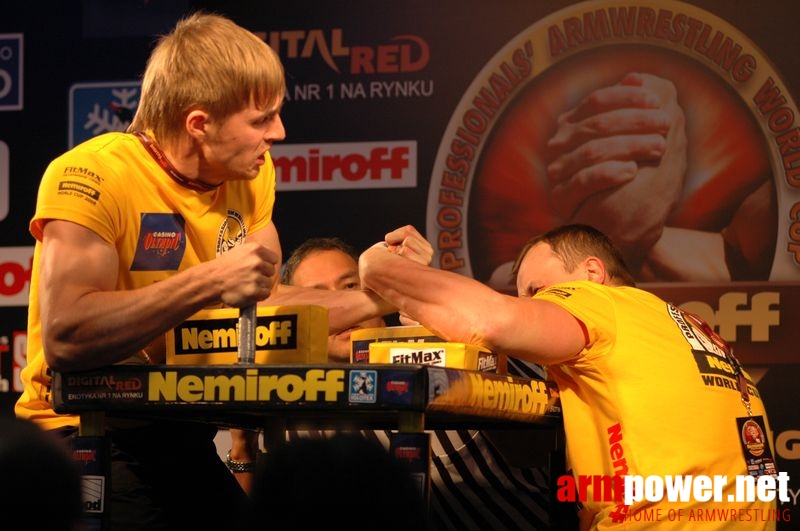 Nemiroff 2008 - Day 1 - Left hand # Armwrestling # Armpower.net