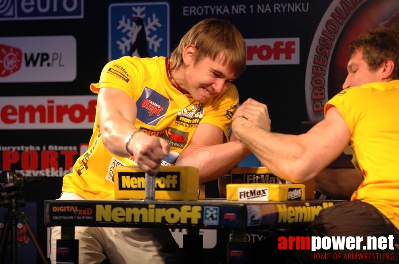 Nemiroff 2008 - Day 1 - Left hand # Armwrestling # Armpower.net