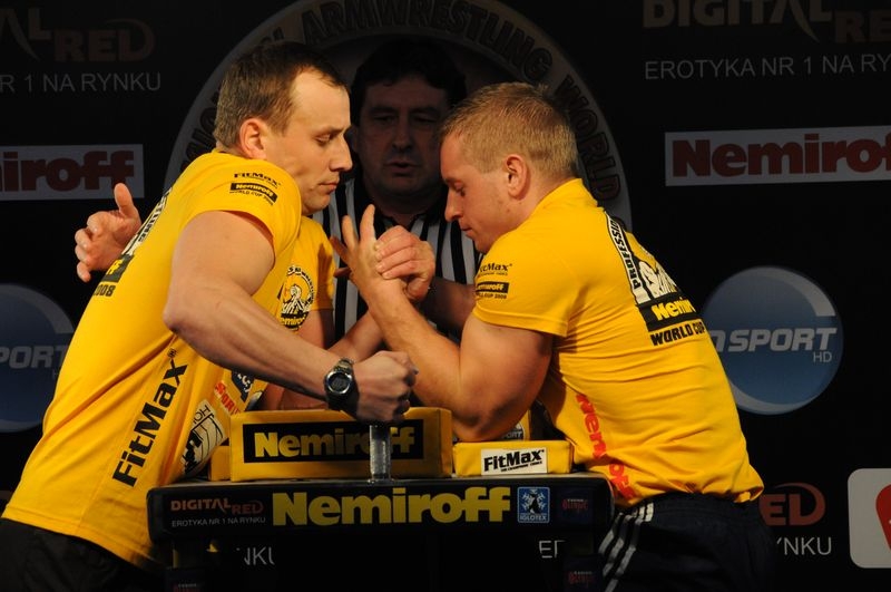 Nemiroff 2008 - Day 1 - Left hand # Armwrestling # Armpower.net