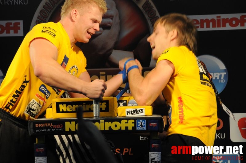 Nemiroff 2008 - Day 1 - Left hand # Siłowanie na ręce # Armwrestling # Armpower.net