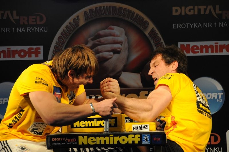 Nemiroff 2008 - Day 1 - Left hand # Armwrestling # Armpower.net