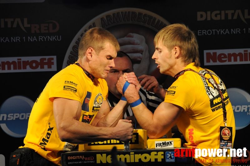 Nemiroff 2008 - Day 1 - Left hand # Armwrestling # Armpower.net