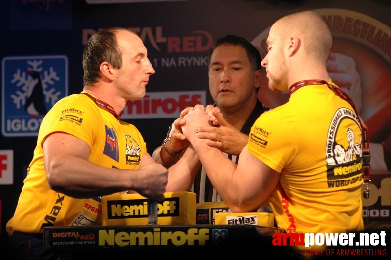 Nemiroff 2008 - Day 1 - Left hand # Armwrestling # Armpower.net