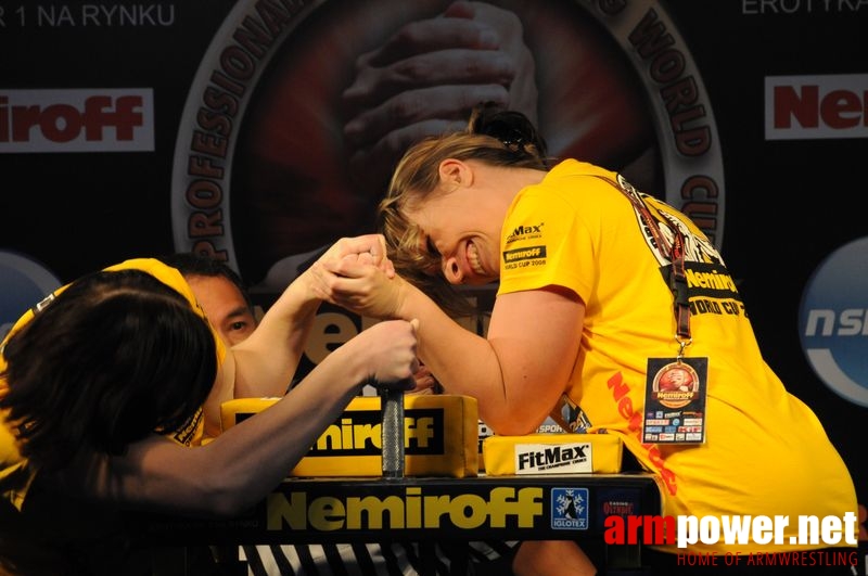 Nemiroff 2008 - Day 1 - Left hand # Siłowanie na ręce # Armwrestling # Armpower.net