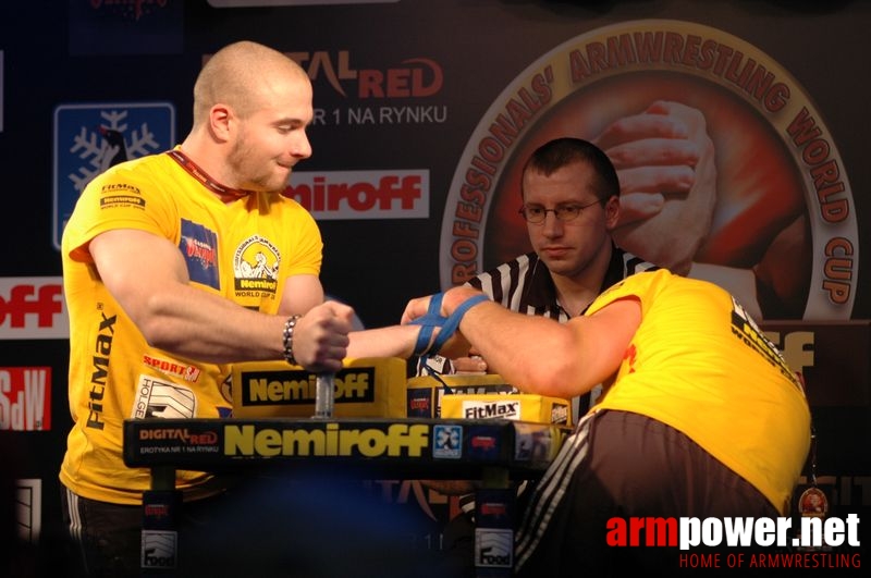 Nemiroff 2008 - Day 1 - Left hand # Armwrestling # Armpower.net