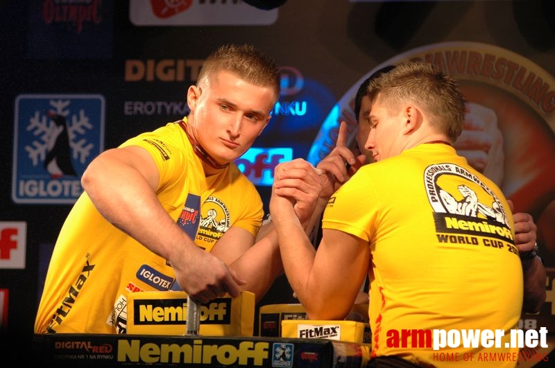 Nemiroff 2008 - Day 1 - Left hand # Armwrestling # Armpower.net