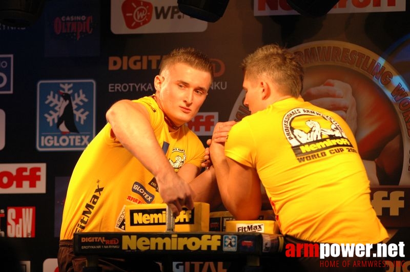 Nemiroff 2008 - Day 1 - Left hand # Armwrestling # Armpower.net