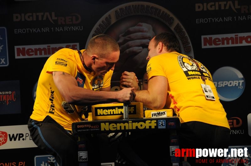 Nemiroff 2008 - Day 1 - Left hand # Siłowanie na ręce # Armwrestling # Armpower.net