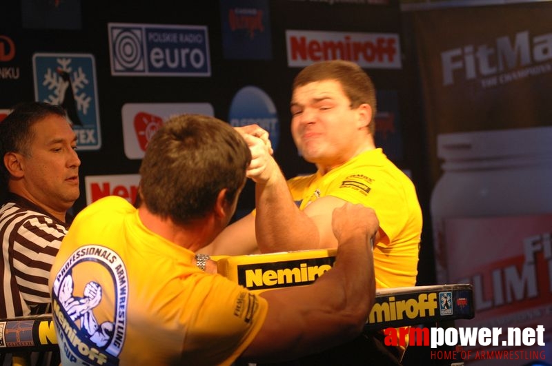 Nemiroff 2008 - Day 1 - Left hand # Siłowanie na ręce # Armwrestling # Armpower.net