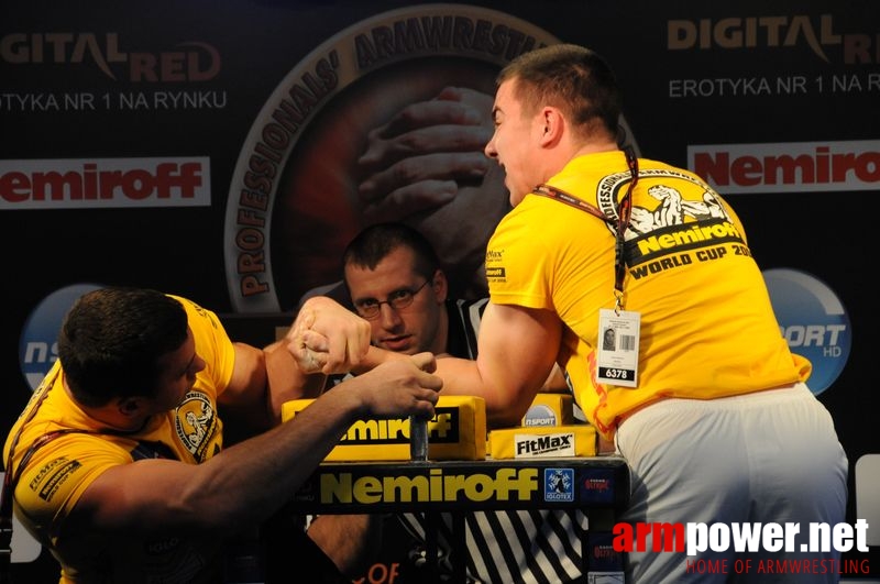 Nemiroff 2008 - Day 1 - Left hand # Siłowanie na ręce # Armwrestling # Armpower.net