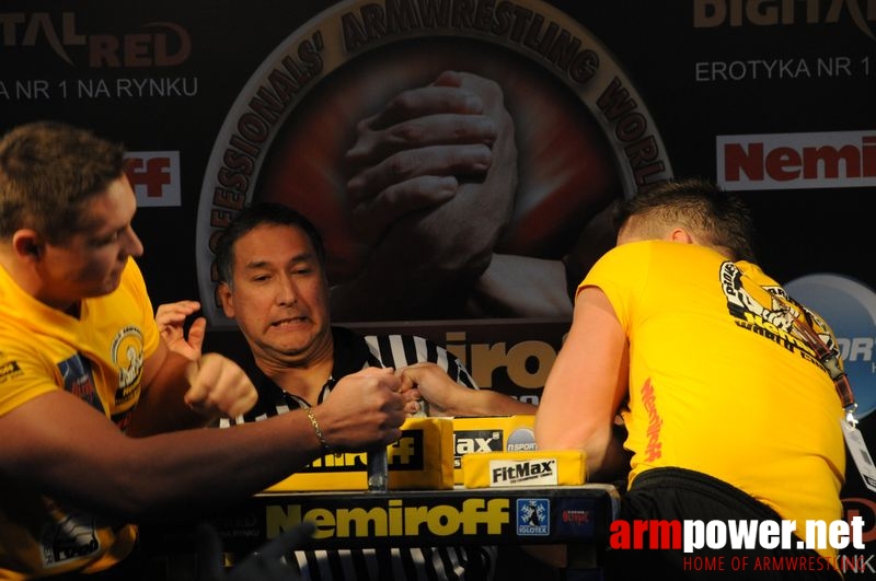 Nemiroff 2008 - Day 1 - Left hand # Armwrestling # Armpower.net