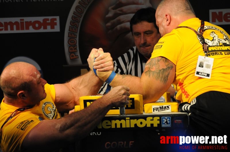 Nemiroff 2008 - Day 1 - Left hand # Siłowanie na ręce # Armwrestling # Armpower.net