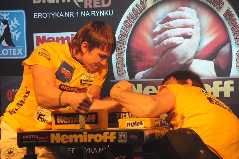 Nemiroff 2008 - Day 1 - Left hand # Armwrestling # Armpower.net