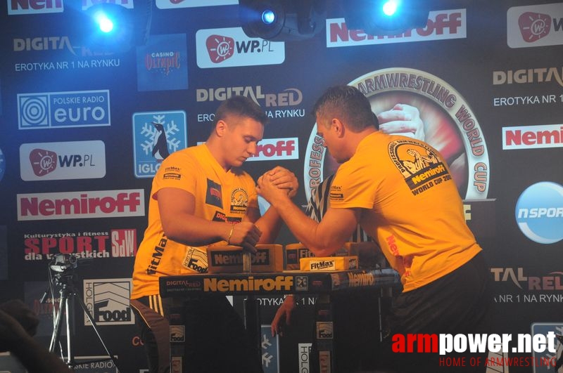 Nemiroff 2008 - Day 1 - Left hand # Armwrestling # Armpower.net