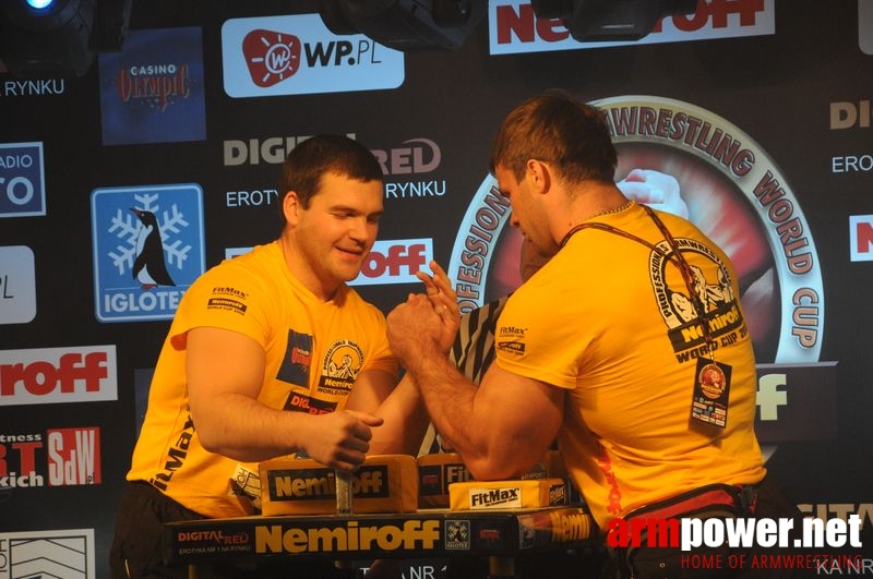 Nemiroff 2008 - Day 1 - Left hand # Siłowanie na ręce # Armwrestling # Armpower.net