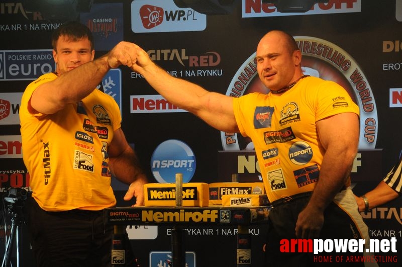 Nemiroff 2008 - Day 1 - Left hand # Siłowanie na ręce # Armwrestling # Armpower.net