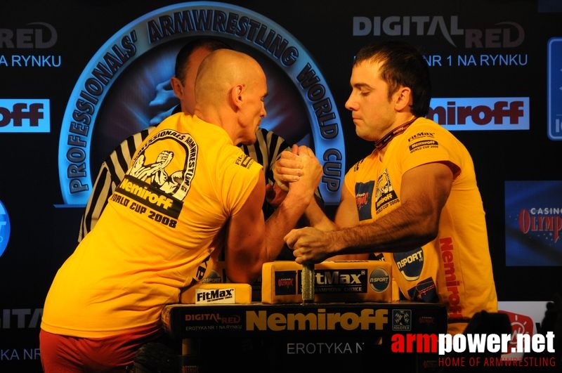 Nemiroff 2008 - Day 2 - Right hand # Armwrestling # Armpower.net