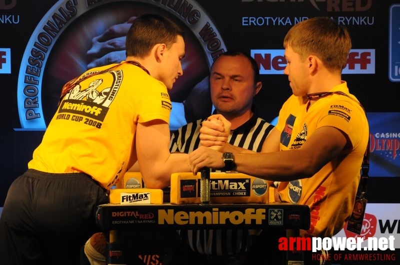 Nemiroff 2008 - Day 2 - Right hand # Armwrestling # Armpower.net