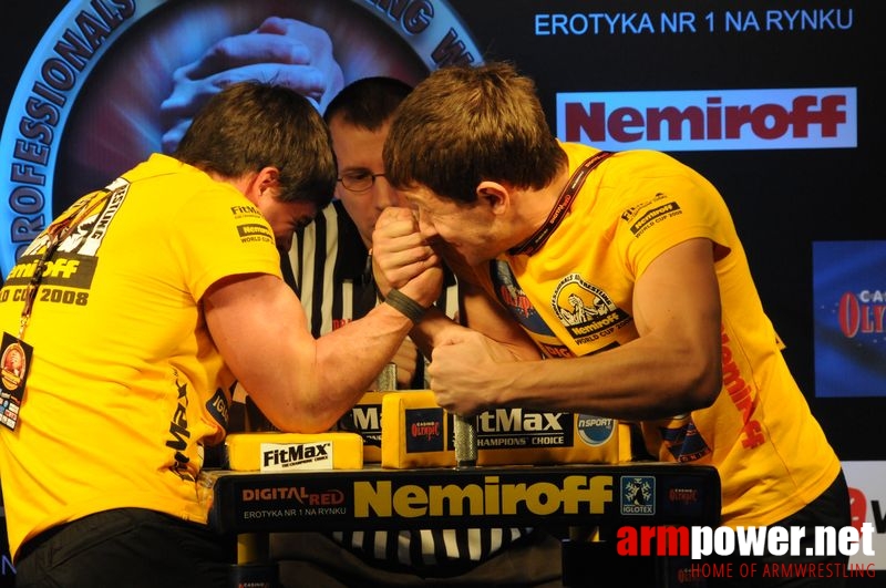 Nemiroff 2008 - Day 2 - Right hand # Armwrestling # Armpower.net