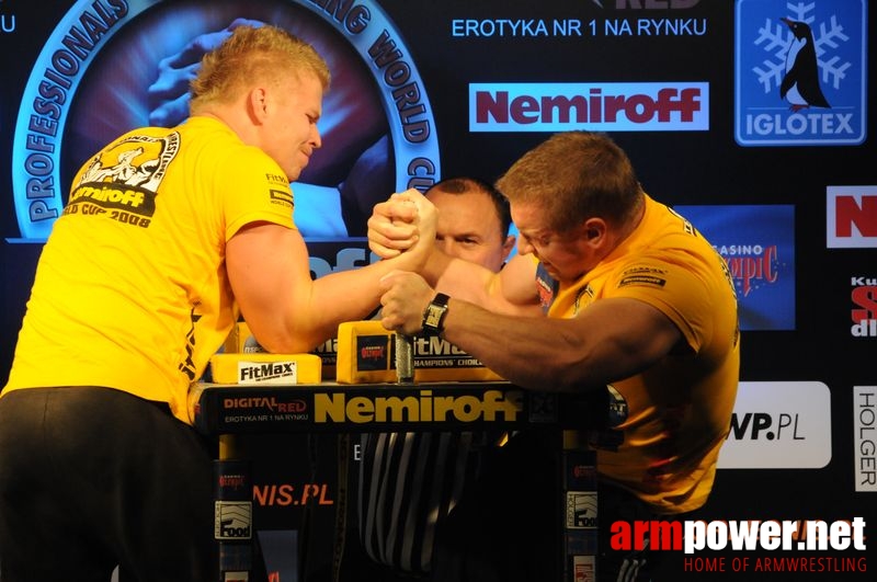 Nemiroff 2008 - Day 2 - Right hand # Armwrestling # Armpower.net