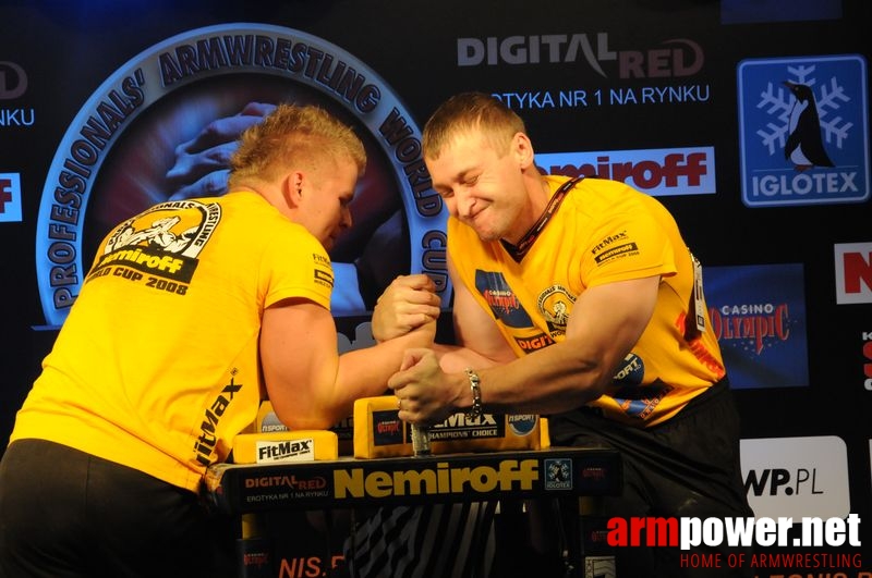 Nemiroff 2008 - Day 2 - Right hand # Armwrestling # Armpower.net