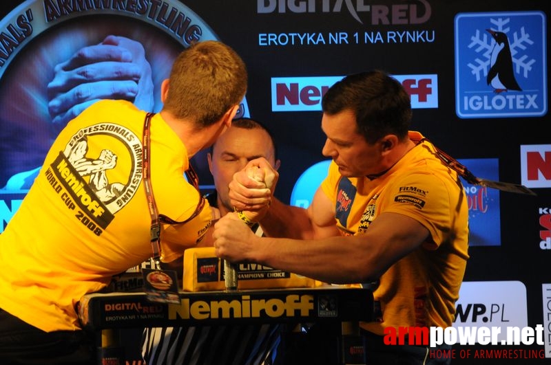 Nemiroff 2008 - Day 2 - Right hand # Armwrestling # Armpower.net