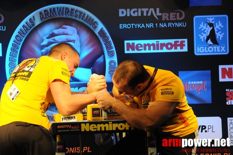 Nemiroff 2008 - Day 2 - Right hand # Armwrestling # Armpower.net