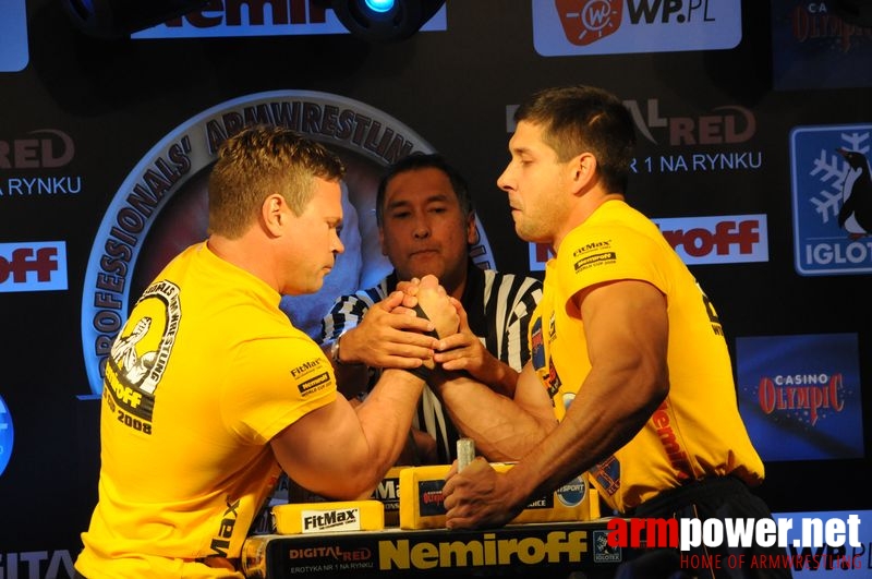 Nemiroff 2008 - Day 2 - Right hand # Armwrestling # Armpower.net