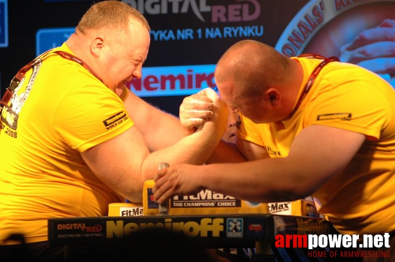 Nemiroff 2008 - Day 2 - Right hand # Armwrestling # Armpower.net