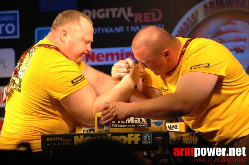 Nemiroff 2008 - Day 2 - Right hand # Siłowanie na ręce # Armwrestling # Armpower.net