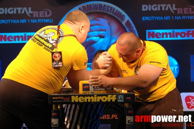 Nemiroff 2008 - Day 2 - Right hand # Armwrestling # Armpower.net