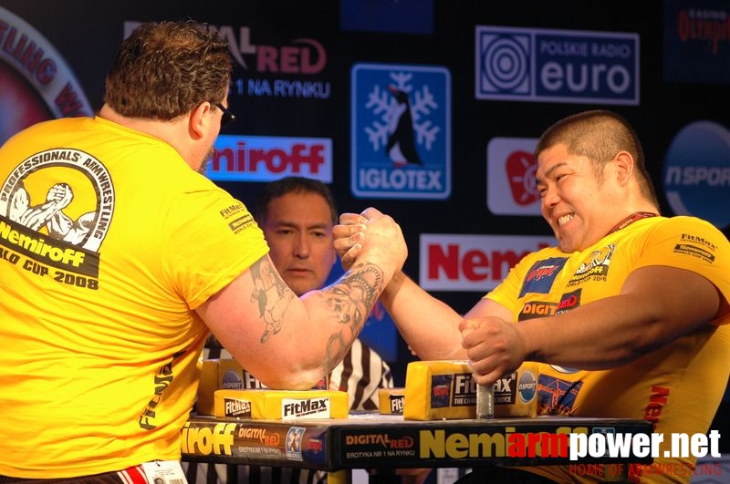 Nemiroff 2008 - Day 2 - Right hand # Siłowanie na ręce # Armwrestling # Armpower.net