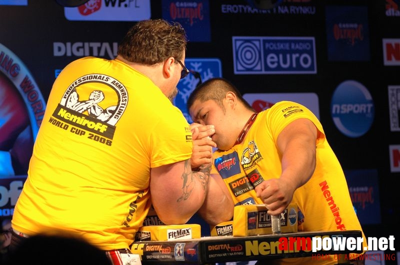 Nemiroff 2008 - Day 2 - Right hand # Armwrestling # Armpower.net