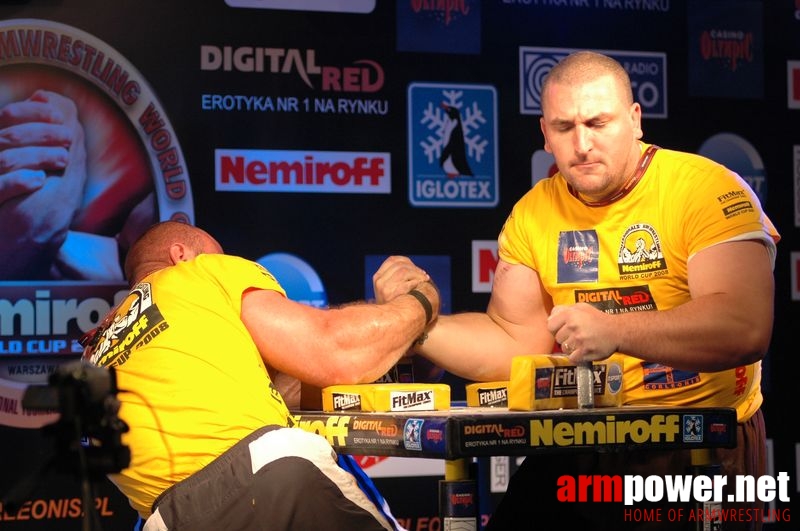 Nemiroff 2008 - Day 2 - Right hand # Armwrestling # Armpower.net