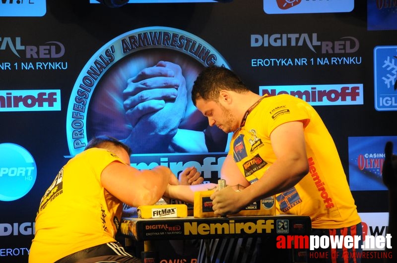 Nemiroff 2008 - Day 2 - Right hand # Armwrestling # Armpower.net