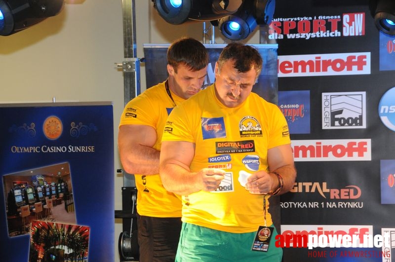 Nemiroff 2008 - Day 2 - Right hand # Siłowanie na ręce # Armwrestling # Armpower.net